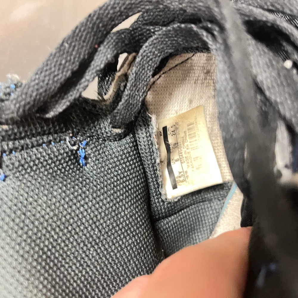Jordan 1 OG - Picture 5 of 5
